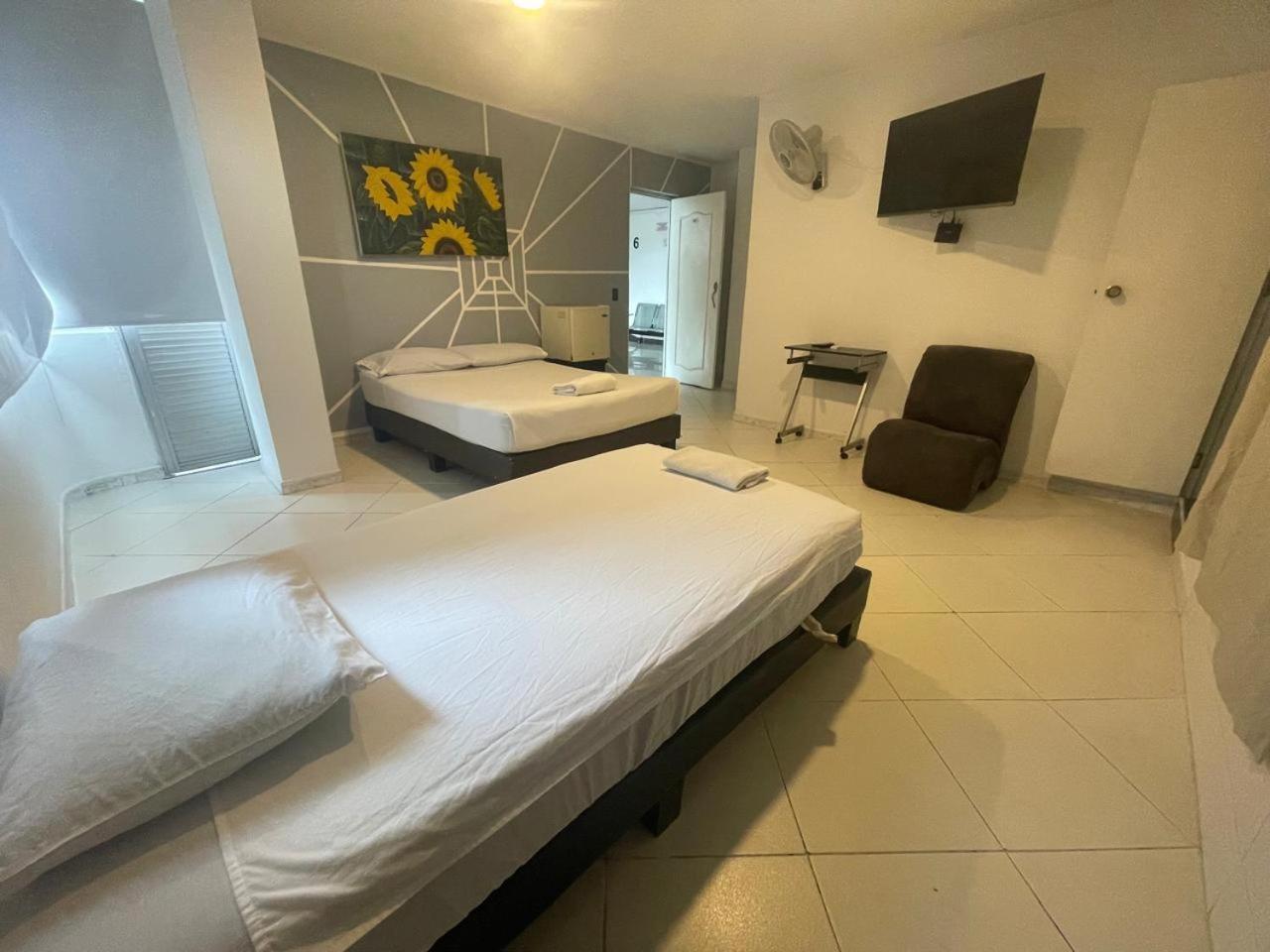 Hotel Villa Real Medellín Zewnętrze zdjęcie
