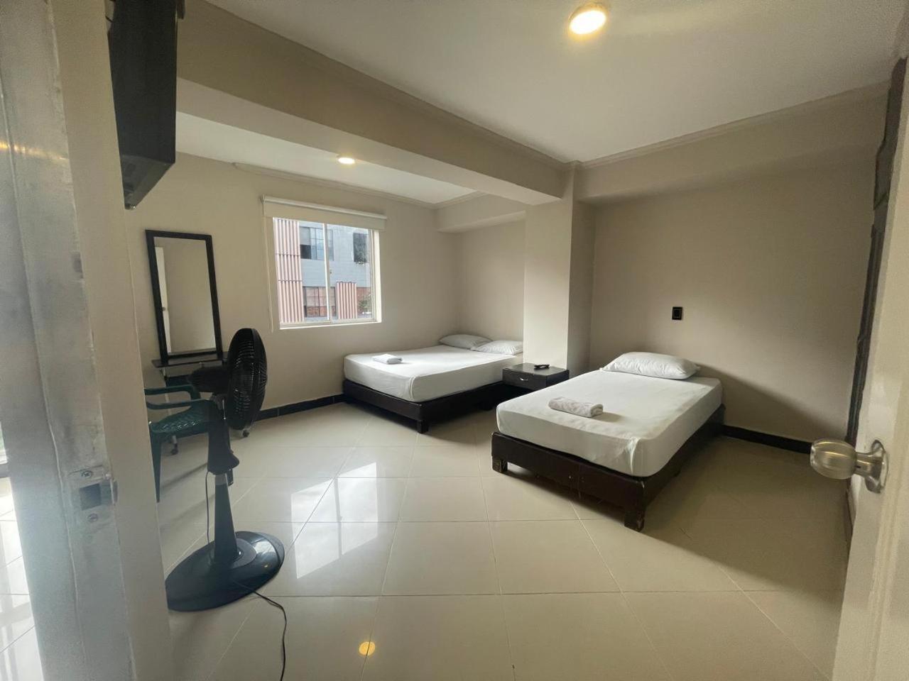 Hotel Villa Real Medellín Zewnętrze zdjęcie