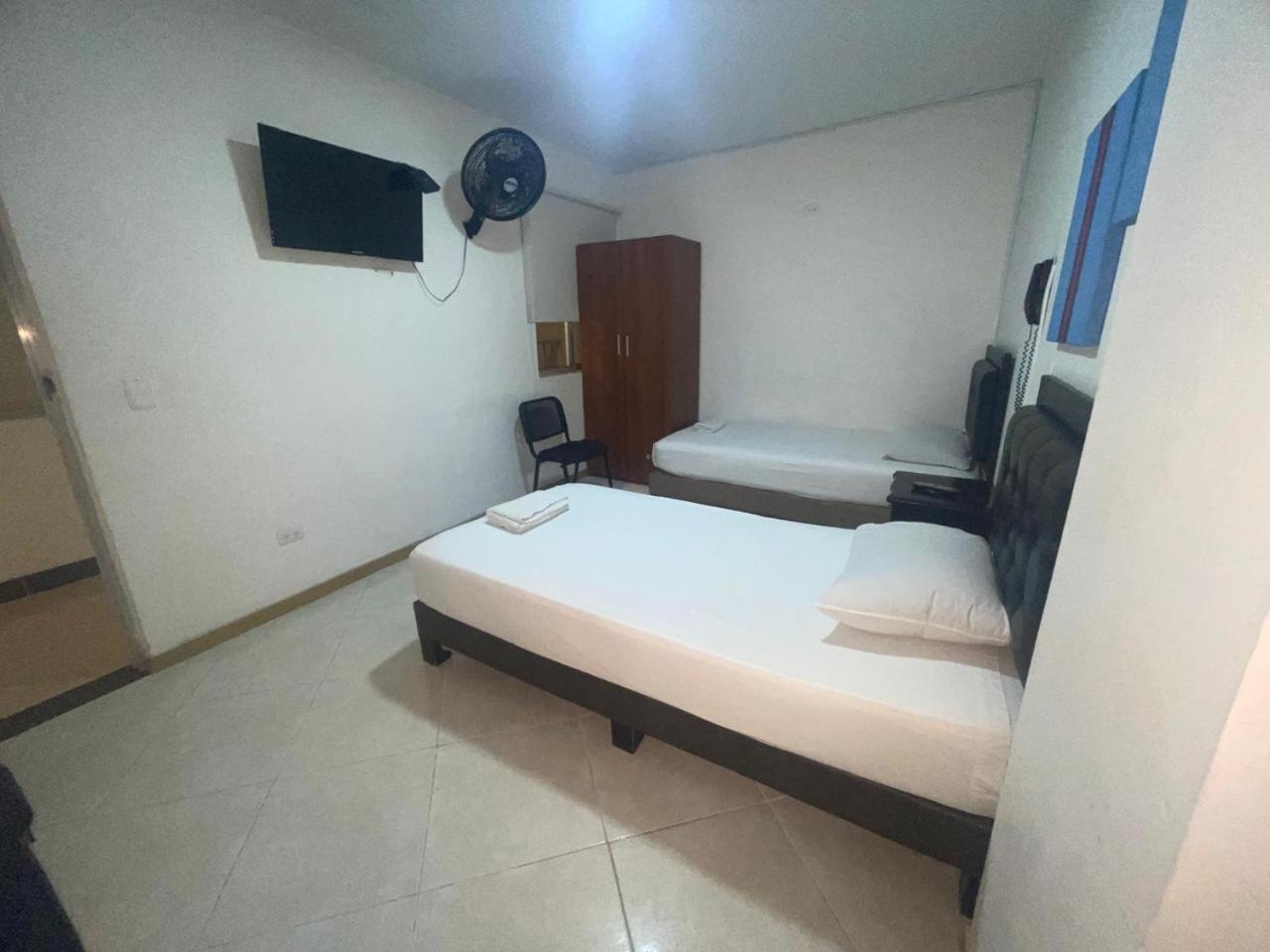 Hotel Villa Real Medellín Zewnętrze zdjęcie