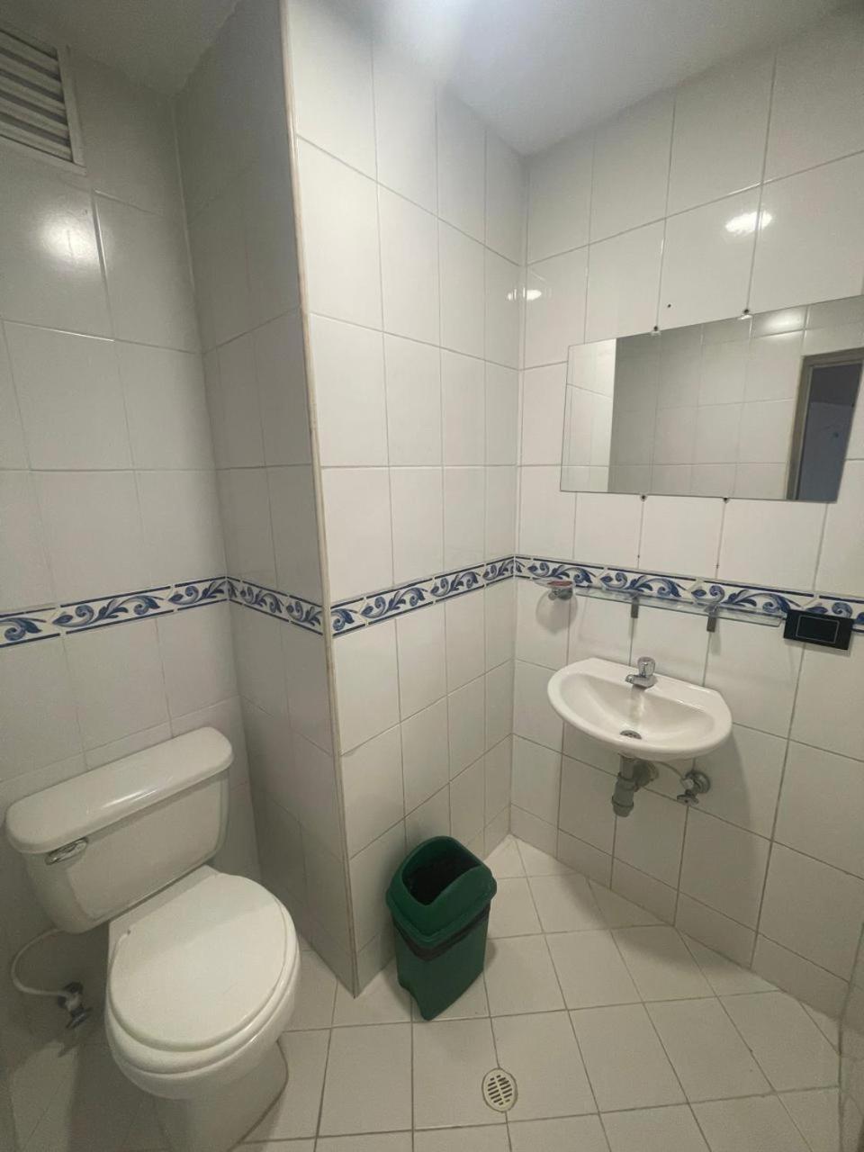 Hotel Villa Real Medellín Zewnętrze zdjęcie