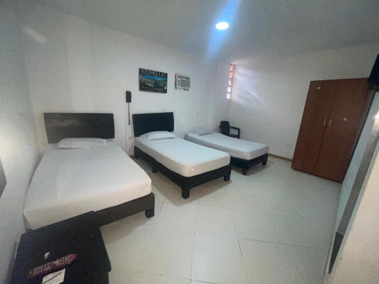 Hotel Villa Real Medellín Zewnętrze zdjęcie