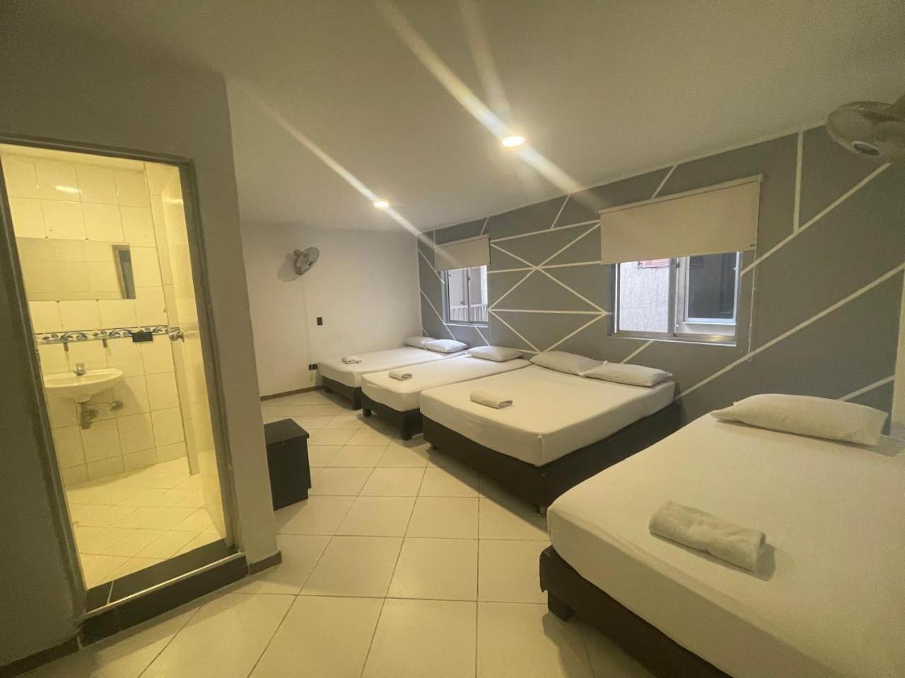 Hotel Villa Real Medellín Zewnętrze zdjęcie